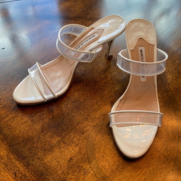 Manolo Blahnik heels - Picture 2 of 8